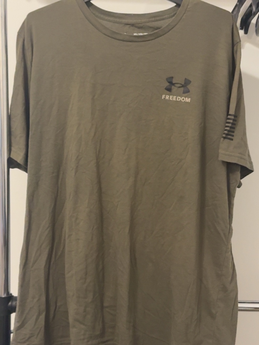 Under Armour Men’s Freedom Crew Neck T-Shirt — Olive